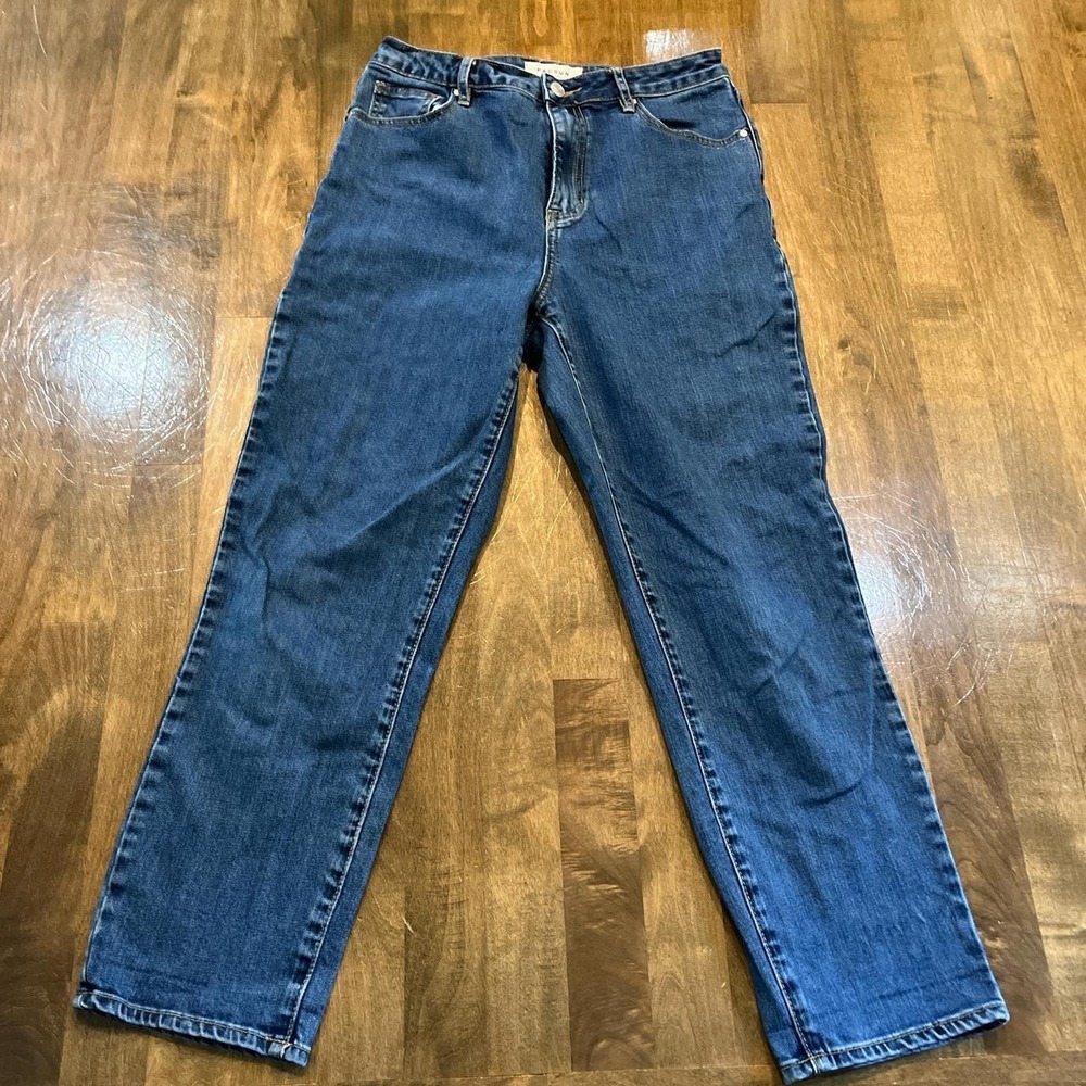 PacSun Mom jean y2k high-rise relaxed taper 90s streetwear indie sleaze